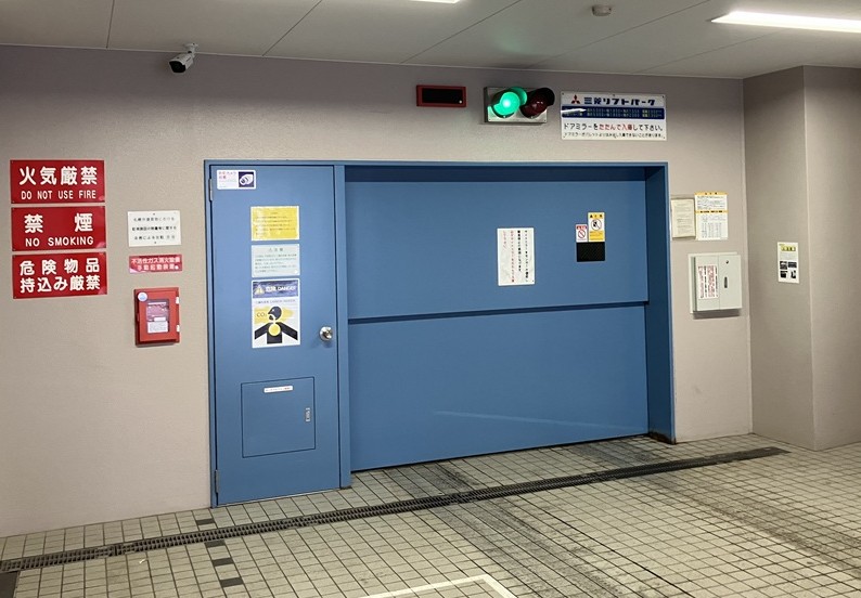 西18丁目 貸し立体駐車場