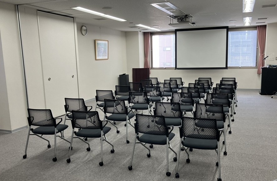 札幌の貸会議室【道新西ビル イベントルーム】