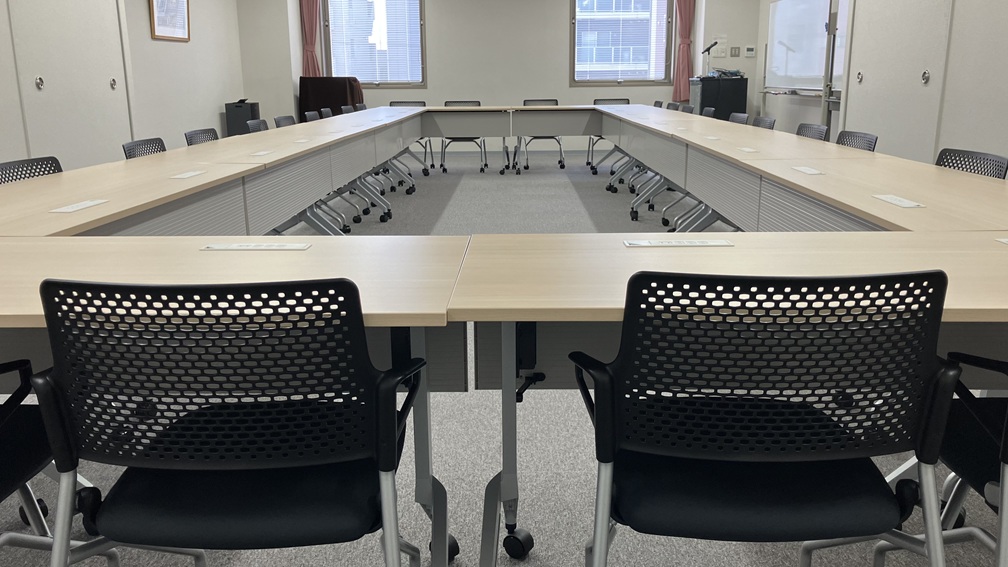 札幌の貸会議室【道新西ビル イベントルーム】